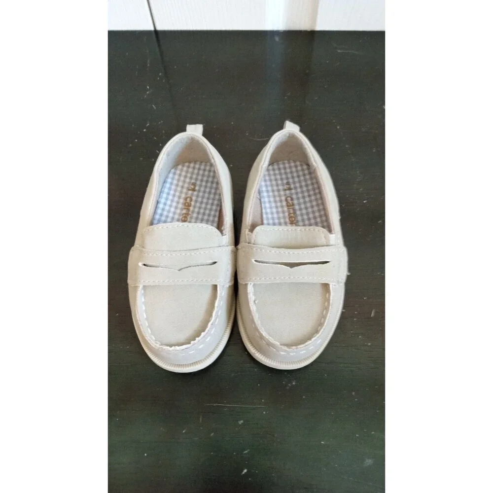 NWOT‎ Carter's suede like loafer slip on's